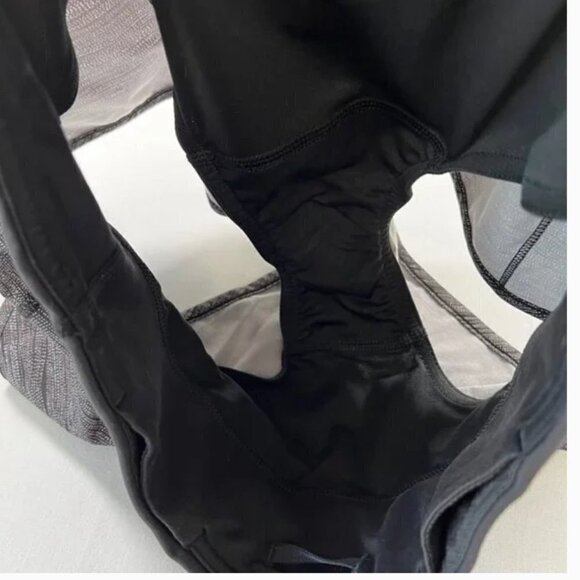 Lululemon Speed Short Bit Point Ice Grey‎ Black size 10 W7A19S - Picture 6 of 6